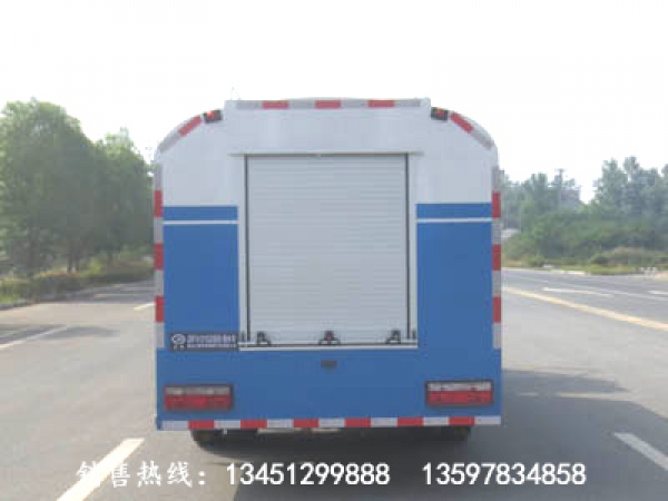 東風(fēng)多利卡消防灑水車(chē)（國六）