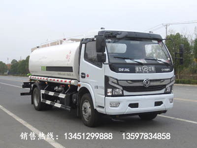 東風(fēng)多利卡灑水車(chē)（國六）