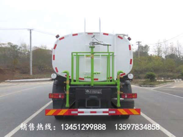 東風(fēng)天錦灑水車(chē)（國六）
