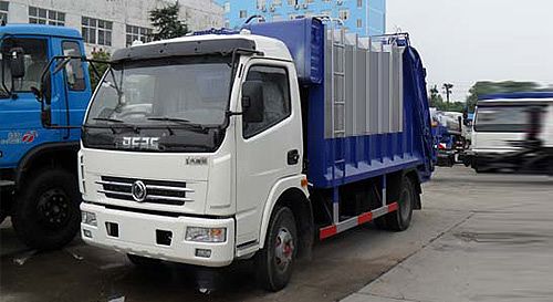 東風(fēng)多利卡壓縮式垃圾車(chē)(國六）