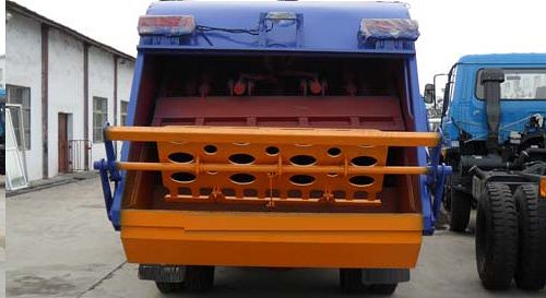 東風(fēng)多利卡壓縮式垃圾車(chē)(國六）